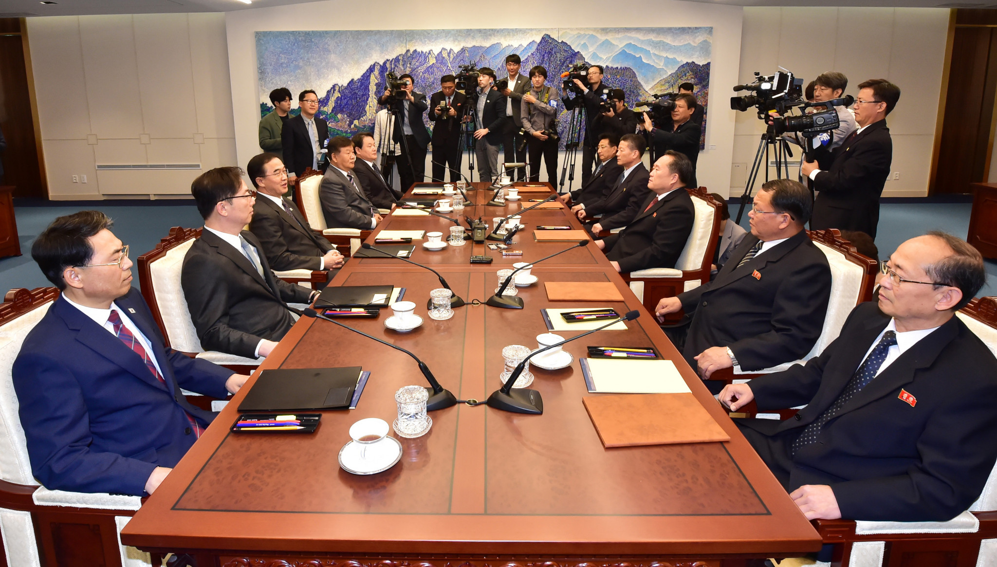مذاکرات دو کره برای حضور مشترک در ژاپن و میزبانی مشترک 2032